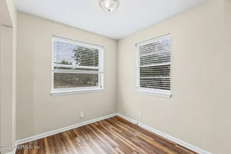 329 Demper Drive Jacksonville FL 32208