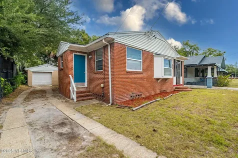 329 Demper Drive Jacksonville FL 32208