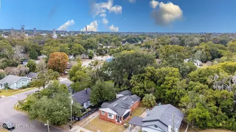 329 Demper Drive Jacksonville FL 32208