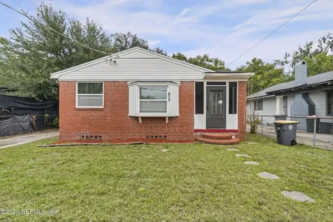329 Demper Drive Jacksonville FL 32208