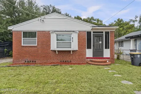 329 Demper Drive Jacksonville FL 32208