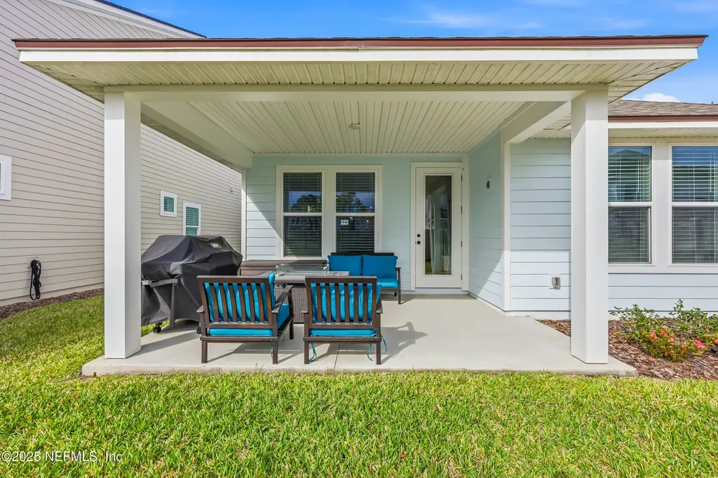37 Blue Oak Court Ponte Vedra FL 32081