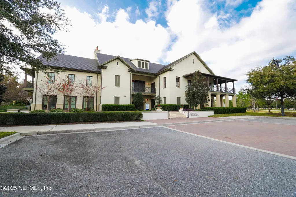 37 Blue Oak Court Ponte Vedra FL 32081