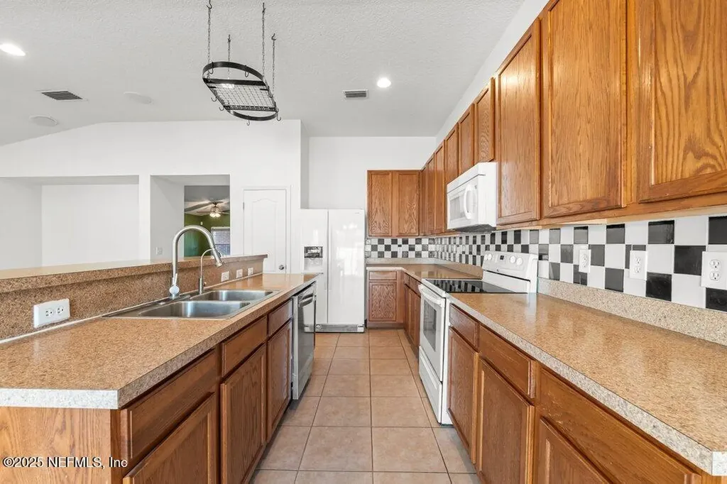 11269 Belmont Oaks Drive Jacksonville FL 32220