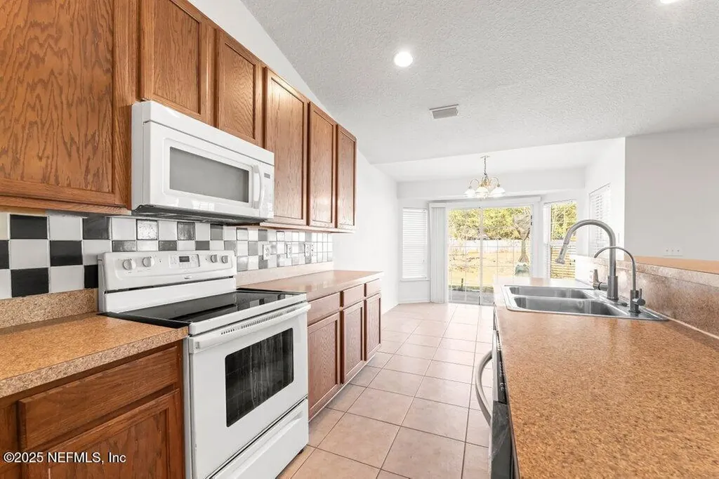 11269 Belmont Oaks Drive Jacksonville FL 32220