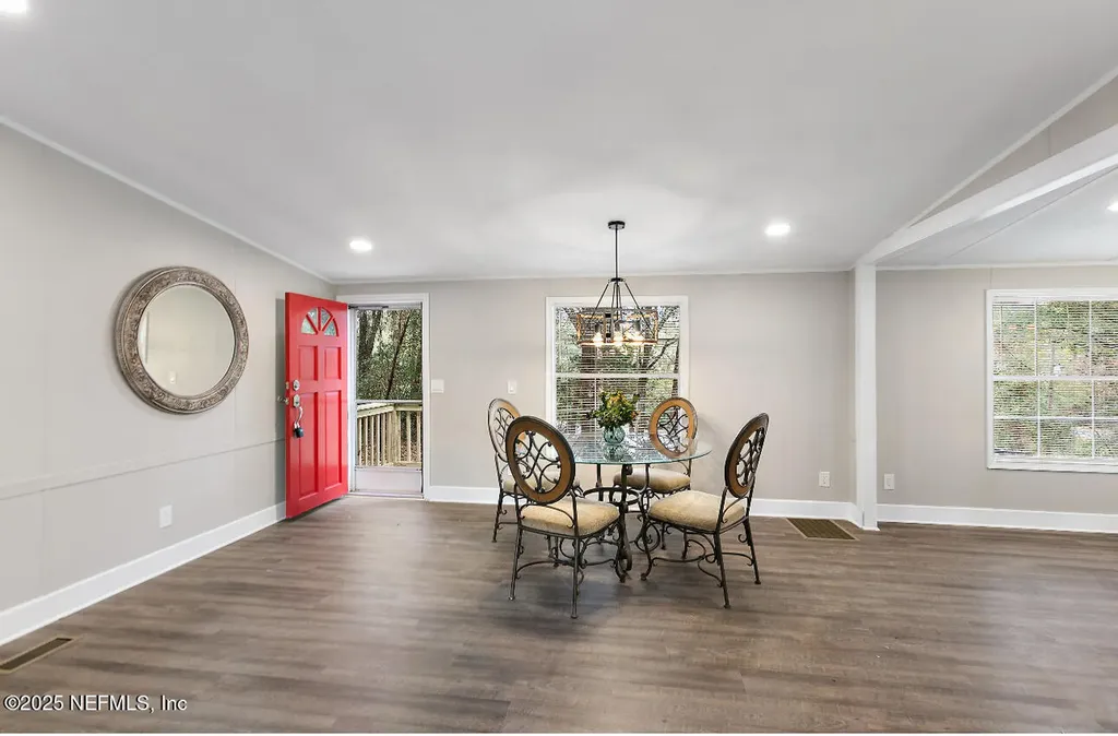 66 Panda Avenue Middleburg FL 32068