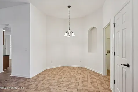 8268 Autumnwind Drive Jacksonville FL 32218