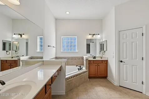 8268 Autumnwind Drive Jacksonville FL 32218