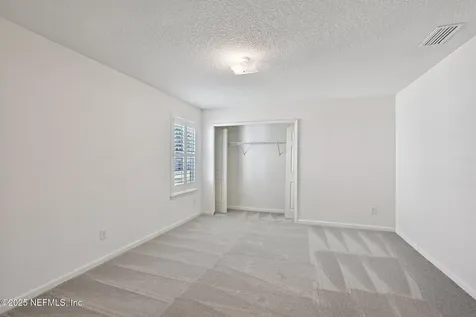 8268 Autumnwind Drive Jacksonville FL 32218