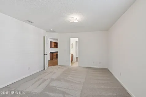 8268 Autumnwind Drive Jacksonville FL 32218
