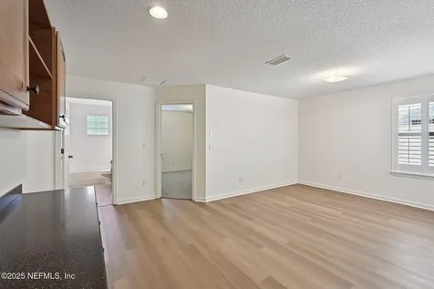 8268 Autumnwind Drive Jacksonville FL 32218