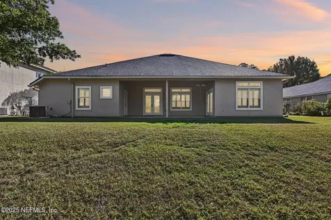 8268 Autumnwind Drive Jacksonville FL 32218