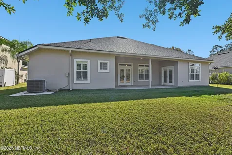 8268 Autumnwind Drive Jacksonville FL 32218