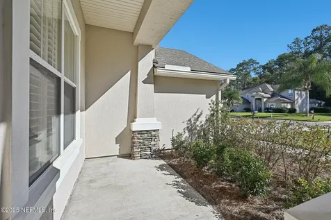 8268 Autumnwind Drive Jacksonville FL 32218