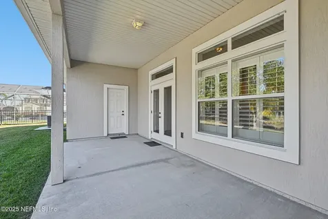 8268 Autumnwind Drive Jacksonville FL 32218