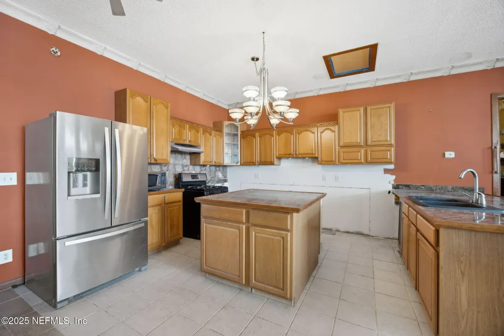 259 S Prospect Street Crescent City FL 32112