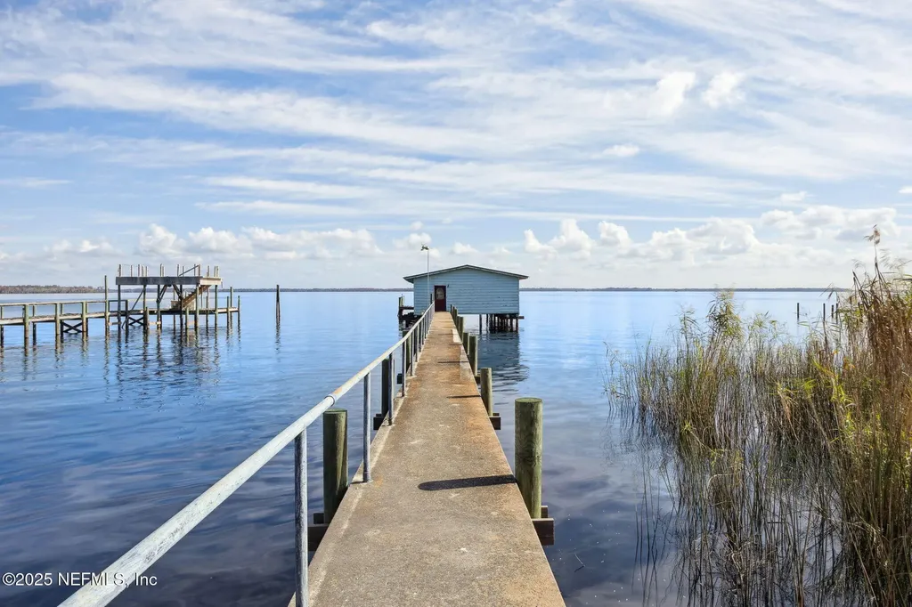 259 S Prospect Street Crescent City FL 32112