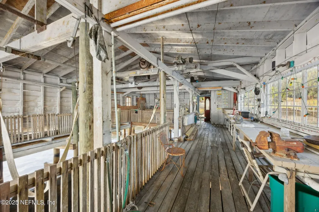259 S Prospect Street Crescent City FL 32112