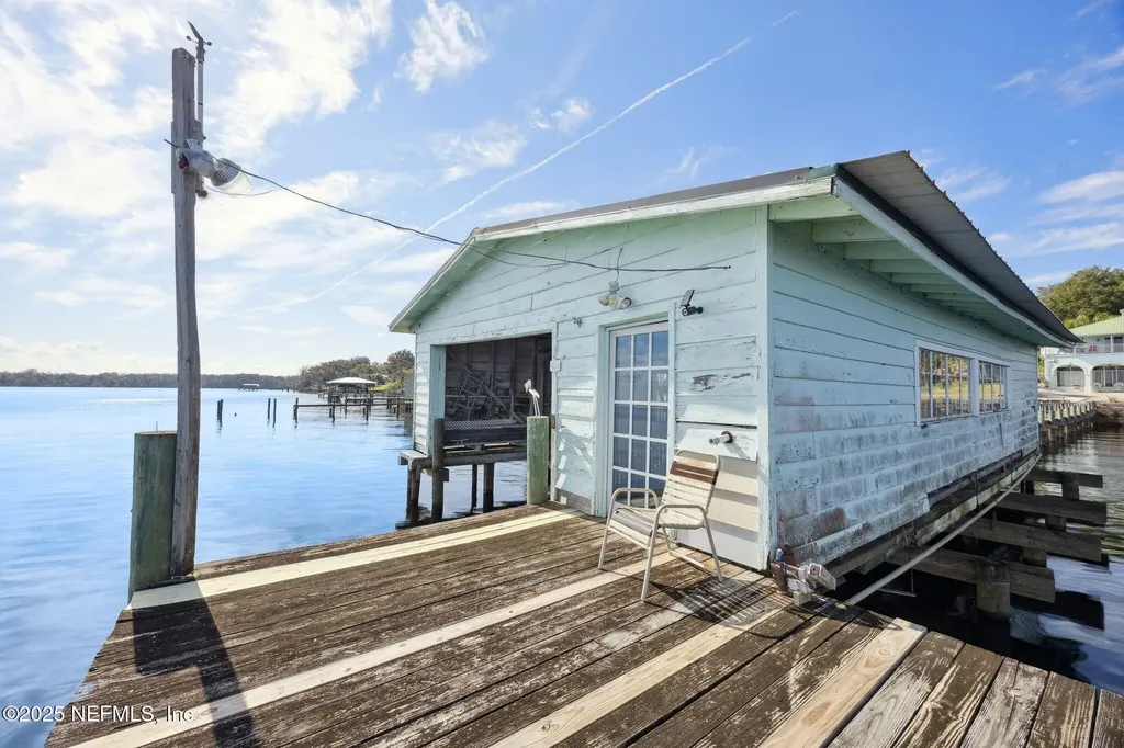 259 S Prospect Street Crescent City FL 32112