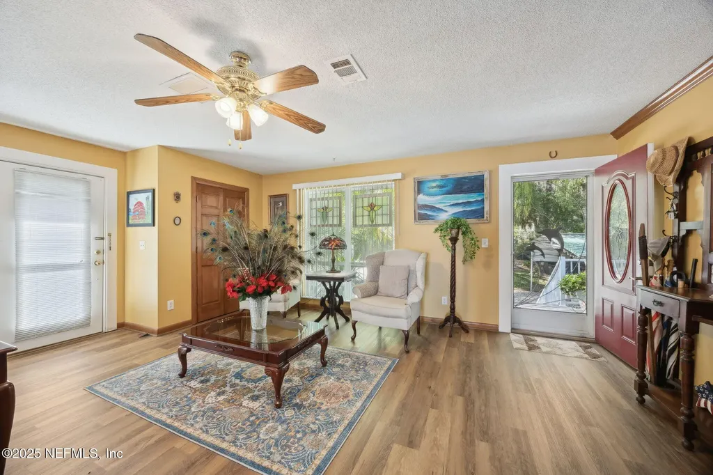 259 S Prospect Street Crescent City FL 32112
