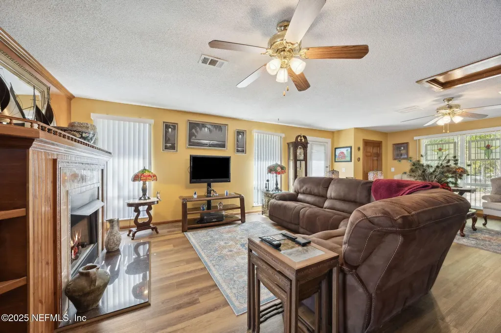 259 S Prospect Street Crescent City FL 32112