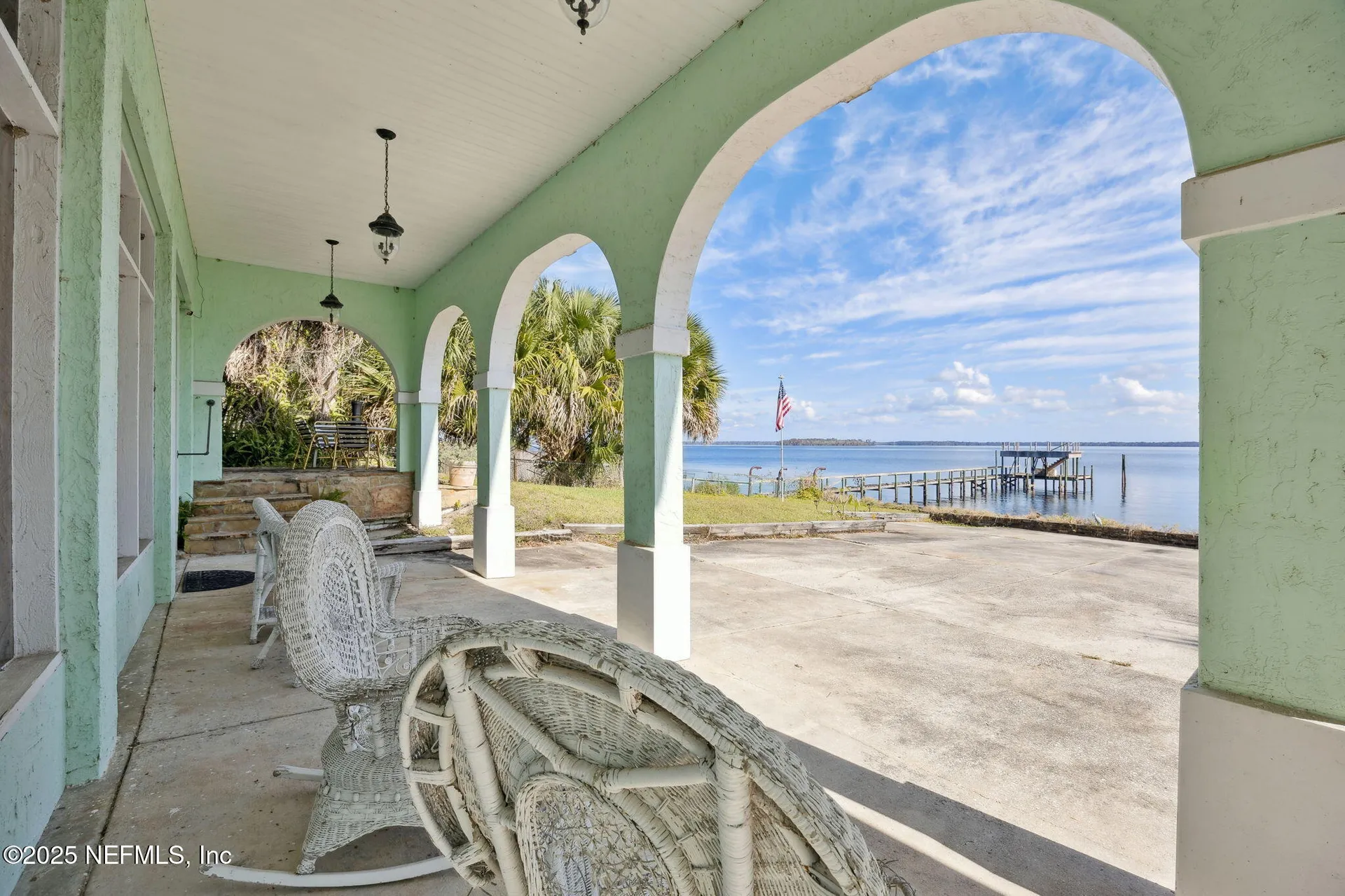 259 S Prospect Street Crescent City FL 32112