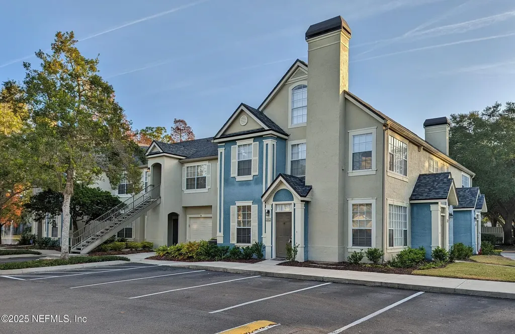 13700 Richmond Park Drive N Jacksonville FL 32224