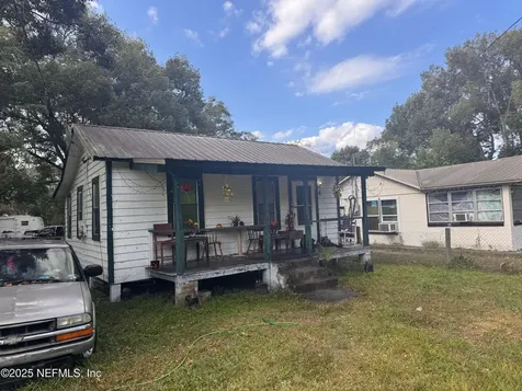12746 Woodland Avenue Jacksonville FL 32218