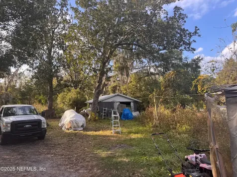 12746 Woodland Avenue Jacksonville FL 32218