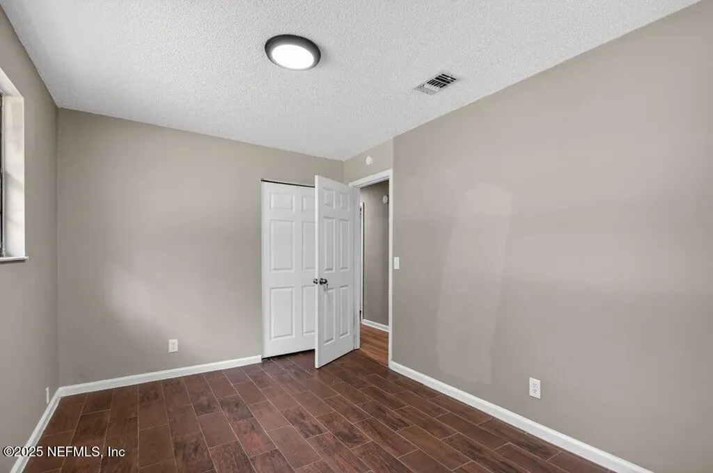 219 N West Street Green Cove Springs FL 32043