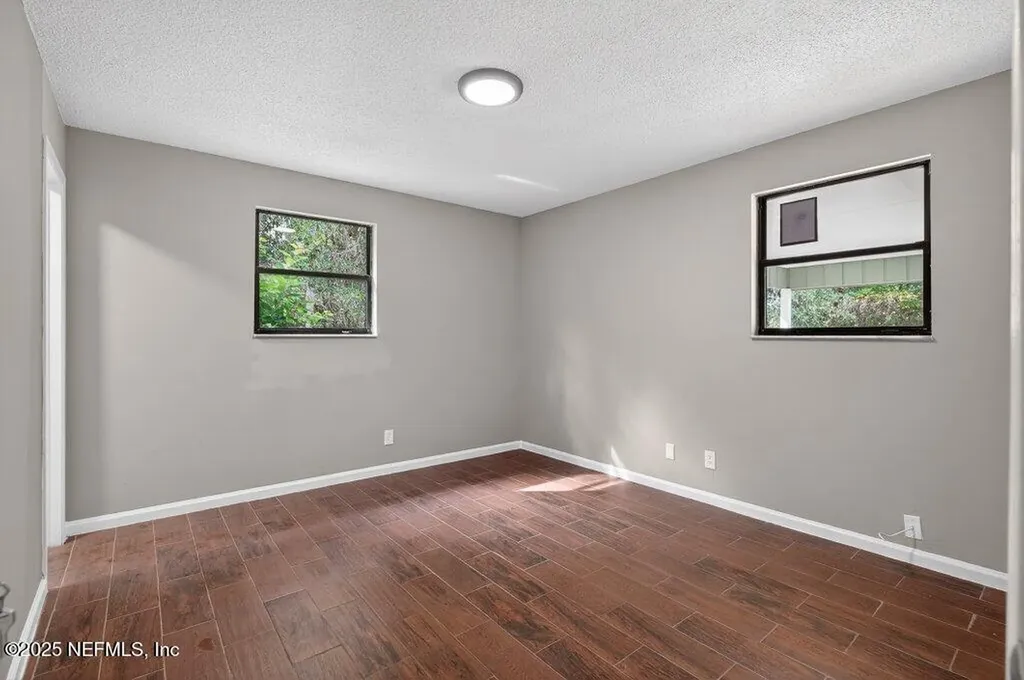 219 N West Street Green Cove Springs FL 32043