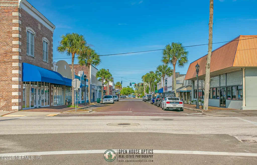 219 N West Street Green Cove Springs FL 32043