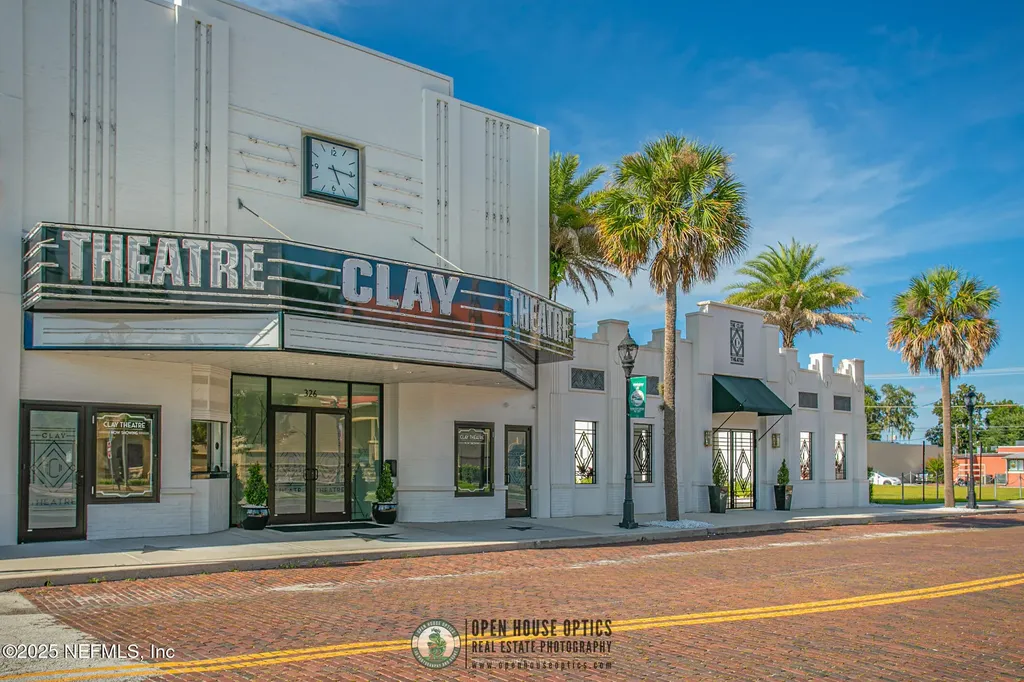 219 N West Street Green Cove Springs FL 32043