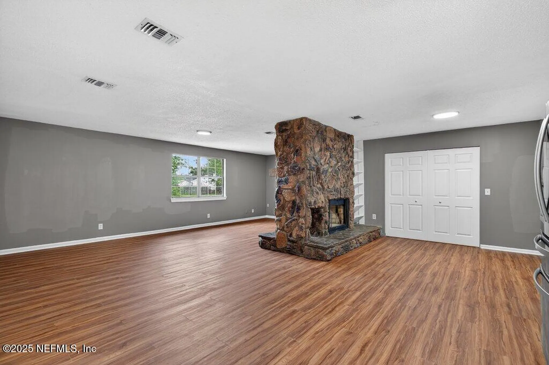 219 N West Street Green Cove Springs FL 32043