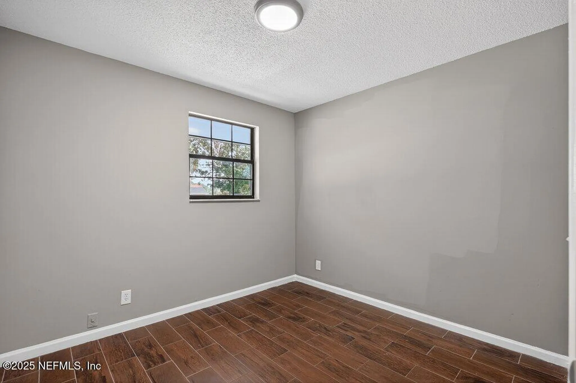 219 N West Street Green Cove Springs FL 32043