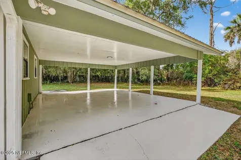 219 N West Street Green Cove Springs FL 32043