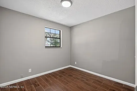 219 N West Street Green Cove Springs FL 32043
