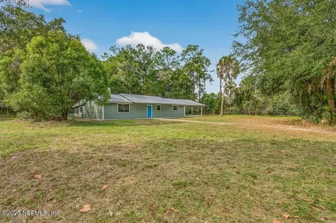 219 N West Street Green Cove Springs FL 32043