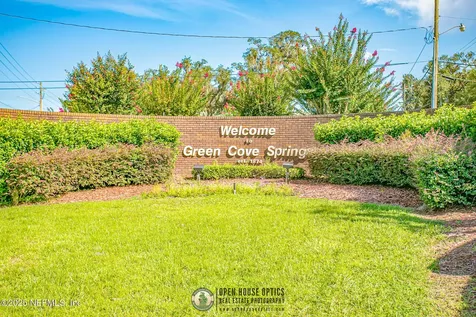 219 N West Street Green Cove Springs FL 32043