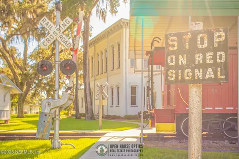 219 N West Street Green Cove Springs FL 32043