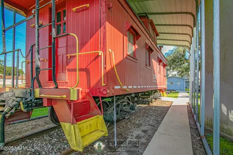 219 N West Street Green Cove Springs FL 32043