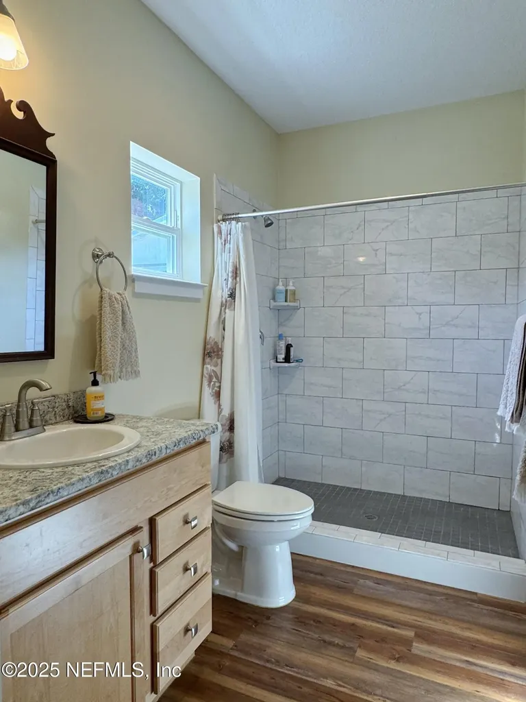 711 N Park Street Crescent City FL 32112