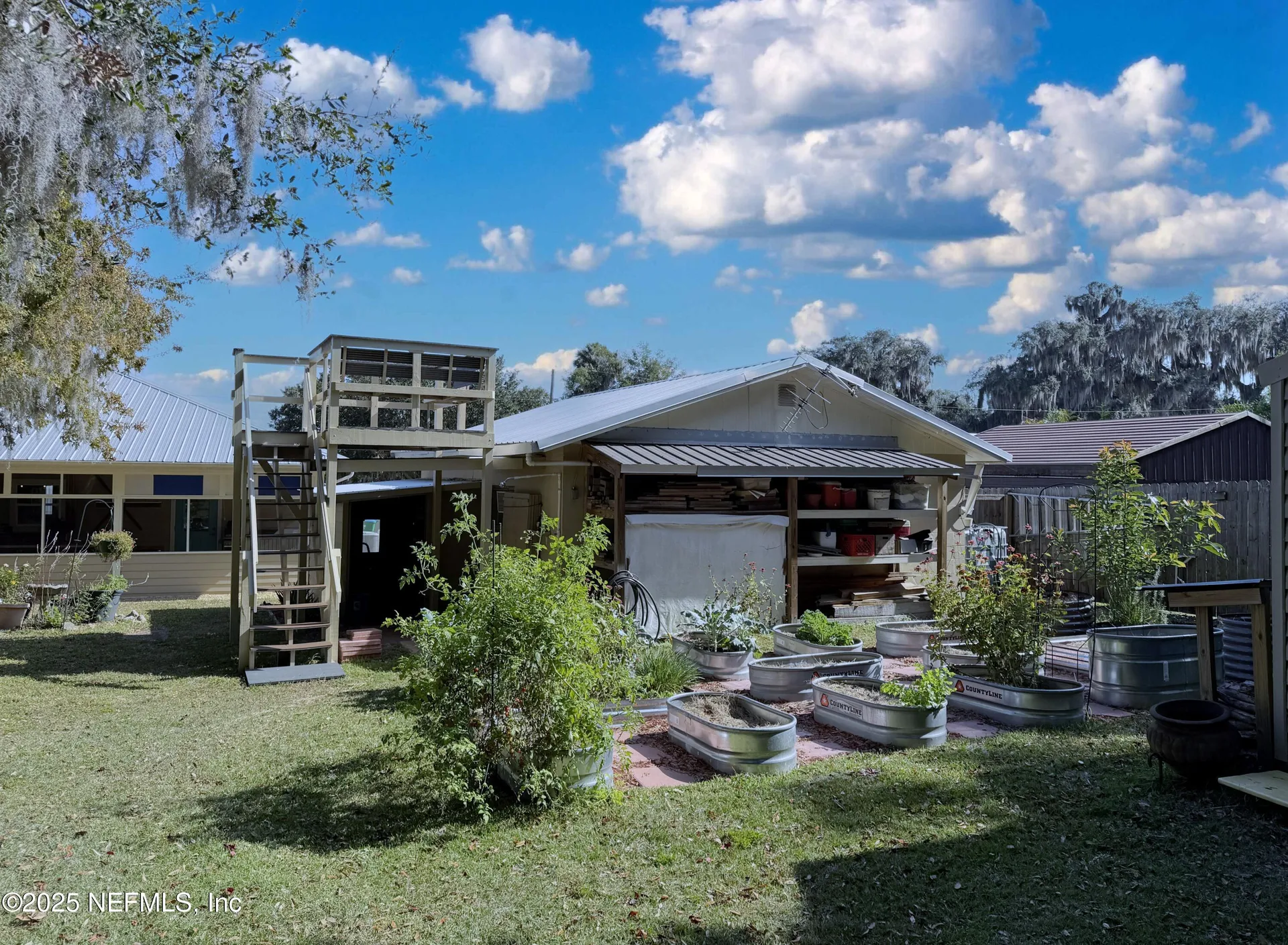 711 N Park Street Crescent City FL 32112