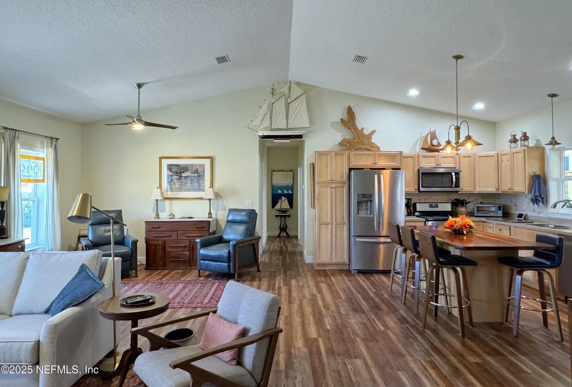 711 N Park Street Crescent City FL 32112