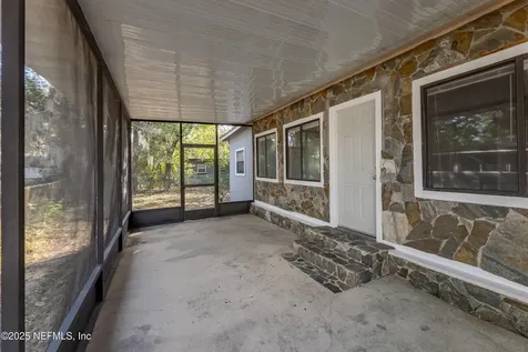 1044 Alderside Street Jacksonville FL 32208