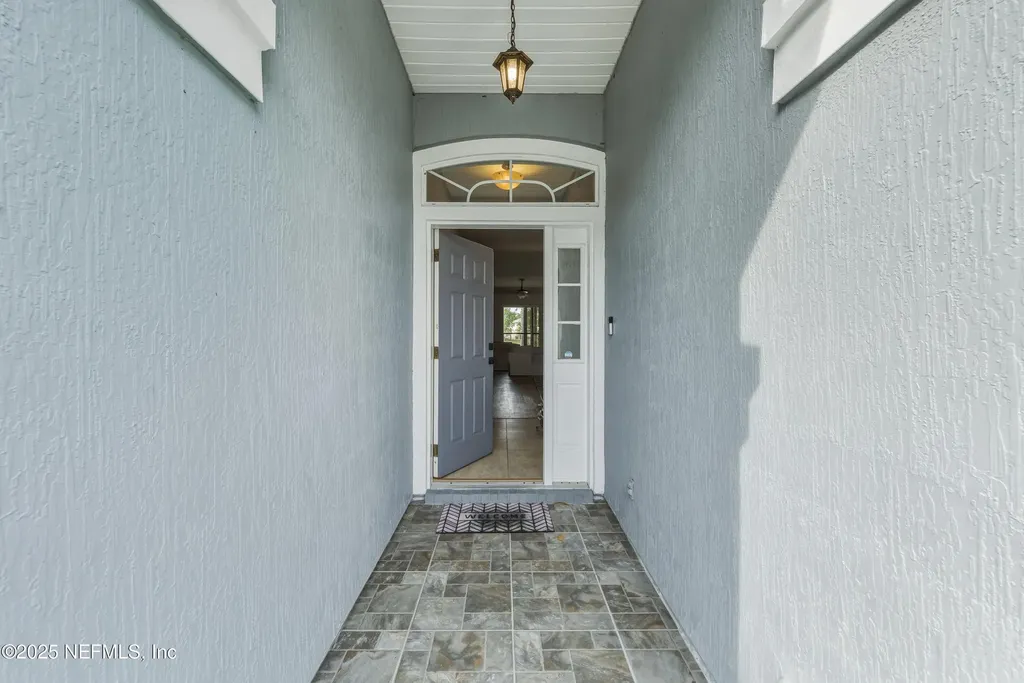 13946 Fish Eagle Drive E Jacksonville FL 32226