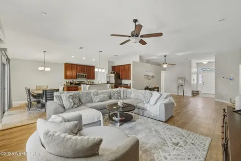 13946 Fish Eagle Drive E Jacksonville FL 32226