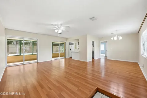 457 Nightingale Road Jacksonville FL 32216
