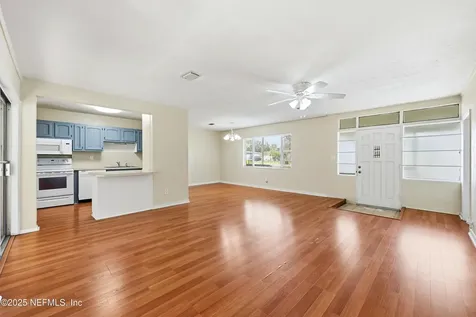 457 Nightingale Road Jacksonville FL 32216