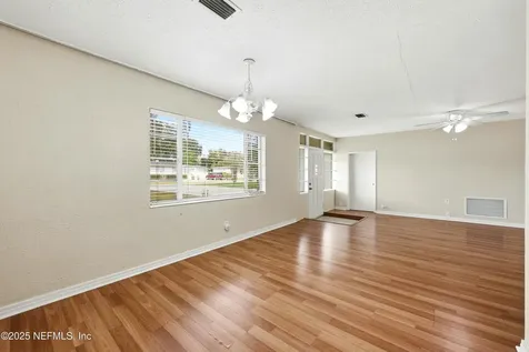 457 Nightingale Road Jacksonville FL 32216